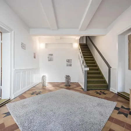 Bartoelke Apartment *